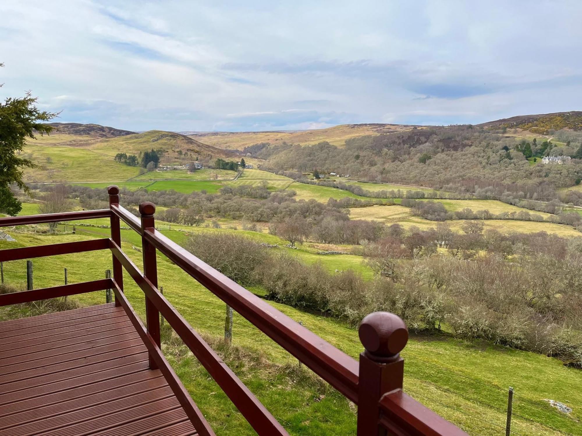 Highland Glen Lodges Rogart Номер фото